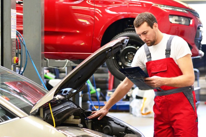 Find a Qualified Auto Electrician in Fawkner